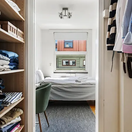 Apartamento Spacious Top-floor With View And Private Balcony Bergen