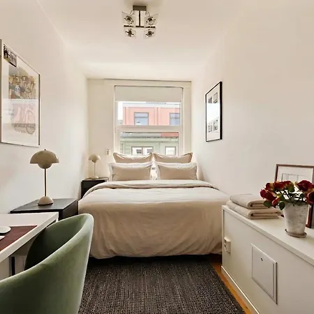 Apartamento Spacious Top-floor With View And Private Balcony